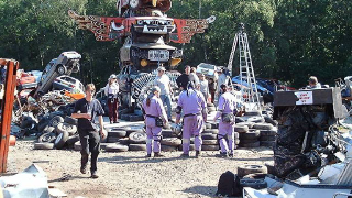 Illustration for article titled The ten most awesome junkyards in the world